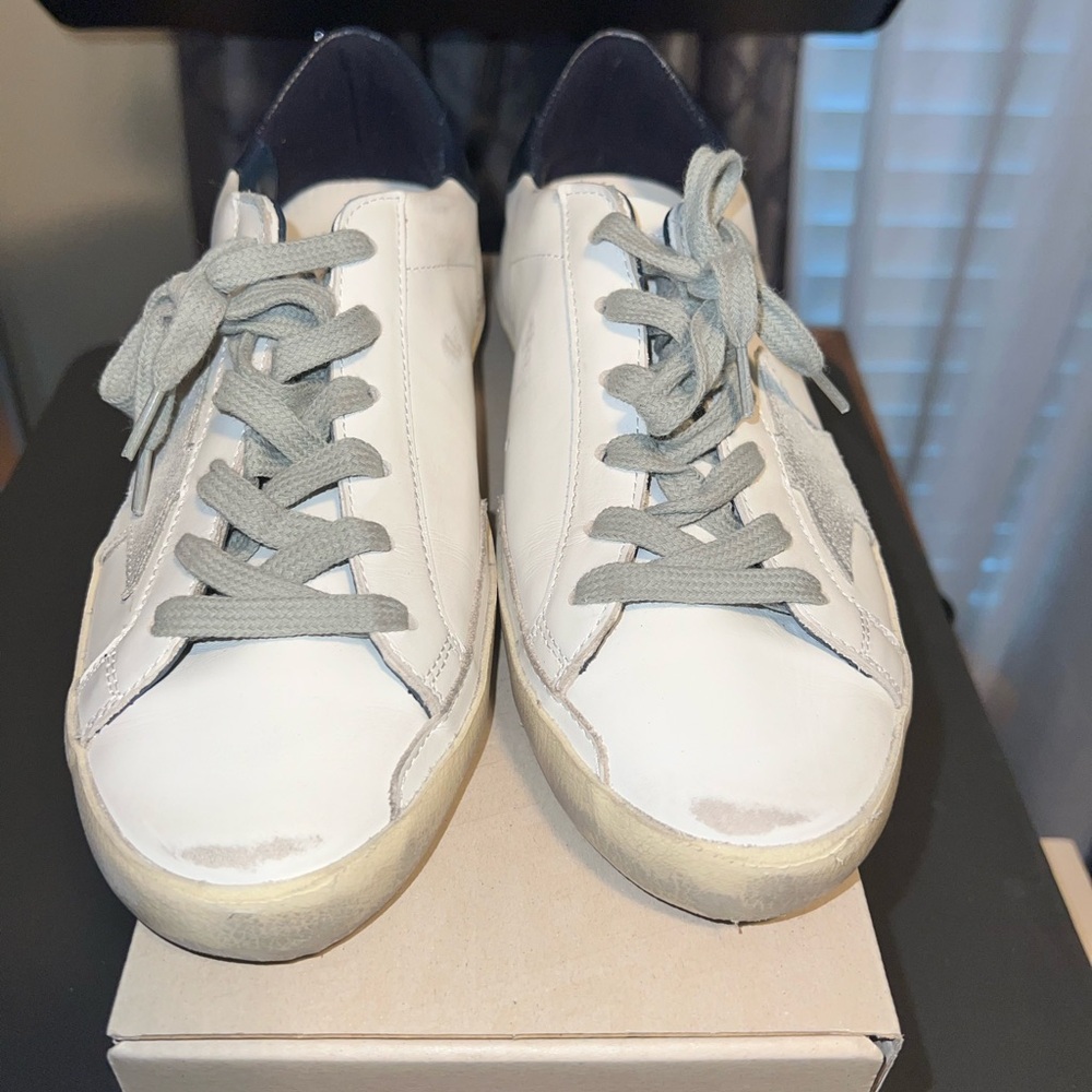 golden goose super star low top trainer sz7w